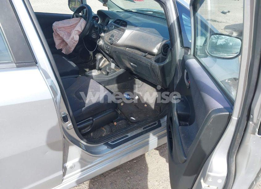 Photo 5 of 2011 Honda Fit SPORT (VIN JHMGE8H50BC006332)