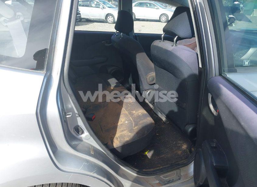 Photo 8 of 2011 Honda Fit SPORT (VIN JHMGE8H50BC006332)