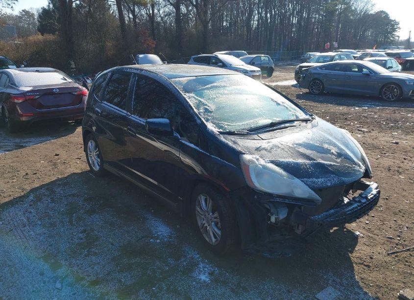 2011 Honda Fit SPORT (VIN JHMGE8H50BC024829) main photo