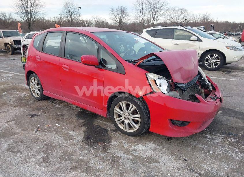 2011 Honda Fit (VIN JHMGE8H50BS003551) main photo