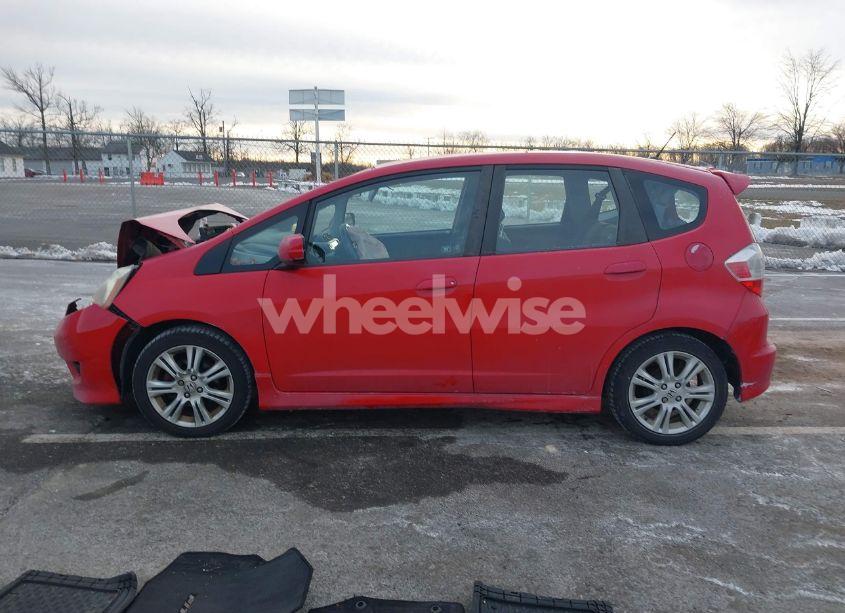 Photo 14 of 2011 Honda Fit (VIN JHMGE8H50BS003551)