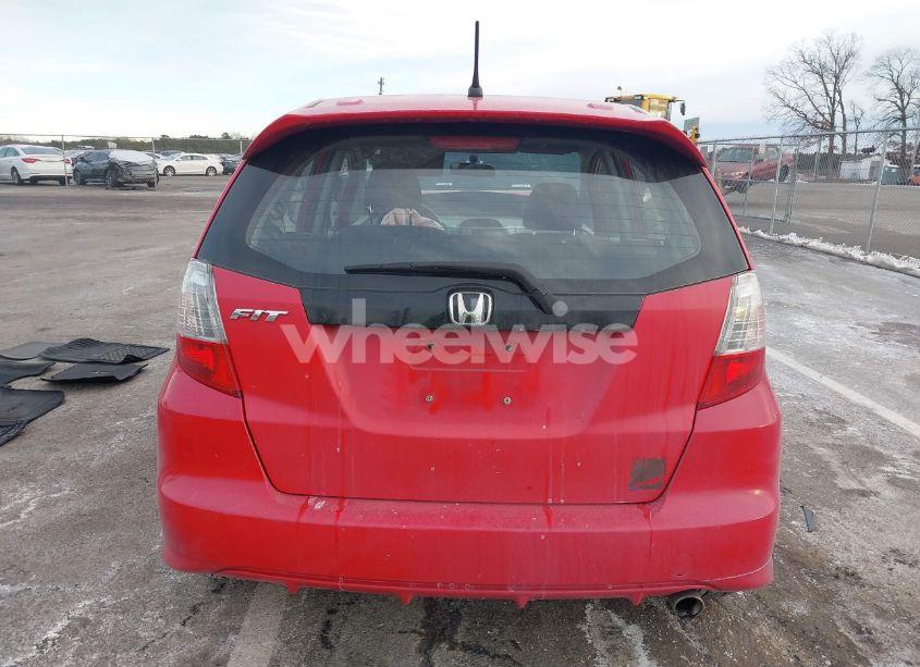 Photo 16 of 2011 Honda Fit (VIN JHMGE8H50BS003551)