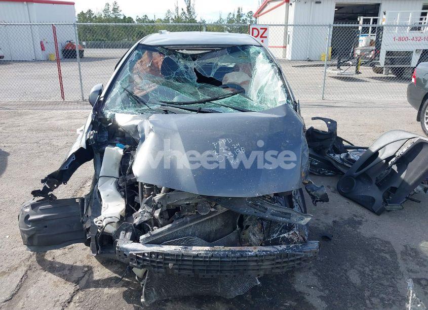 Photo 13 of 2012 Honda Fit SPORT (VIN JHMGE8H50CC035198)