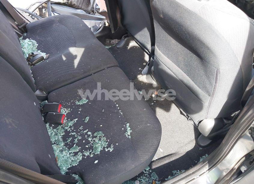 Photo 8 of 2012 Honda Fit SPORT (VIN JHMGE8H50CC035198)