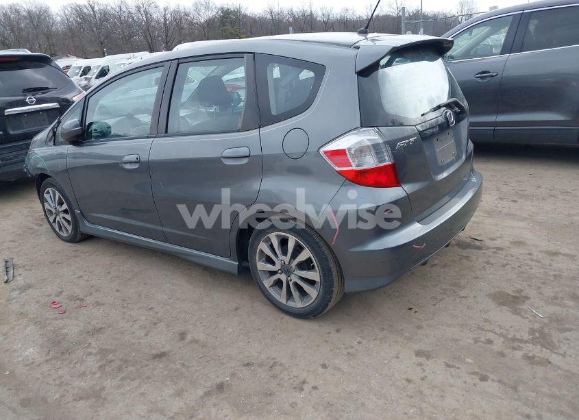 Photo 3 of 2013 Honda Fit SPORT (VIN JHMGE8H50DC020475)