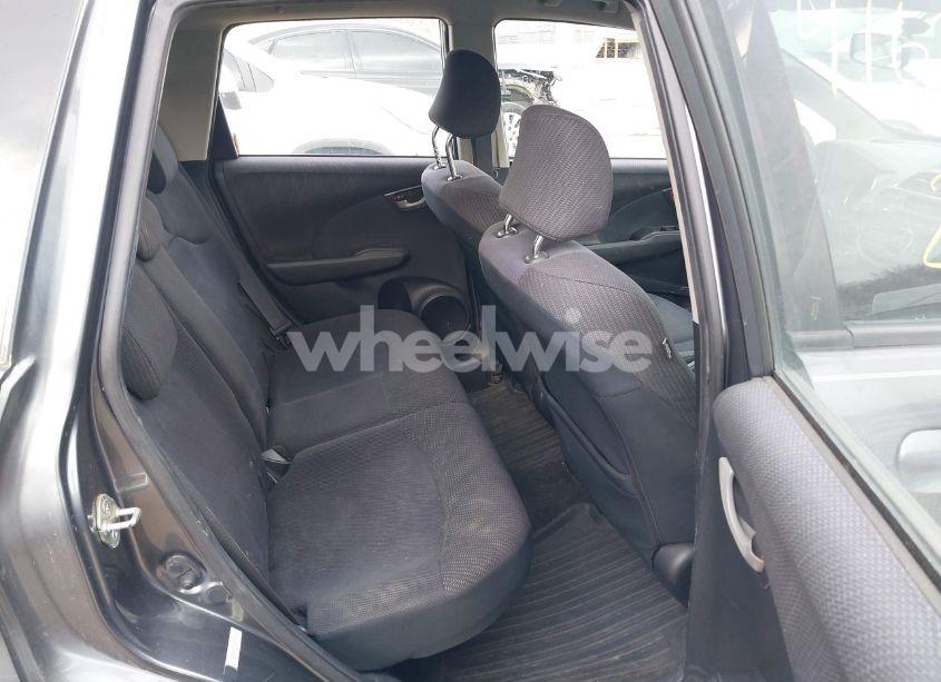 Photo 8 of 2013 Honda Fit SPORT (VIN JHMGE8H50DC020475)