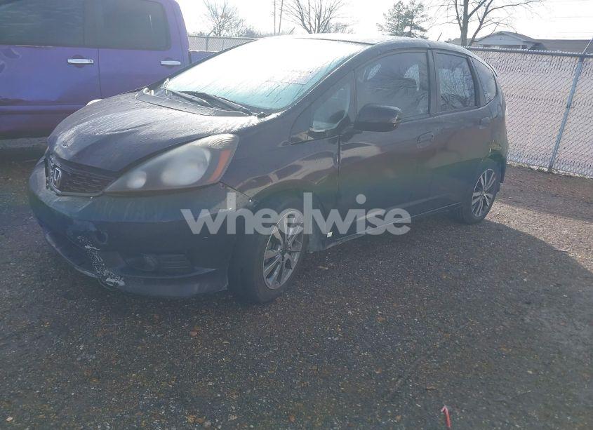 Photo 2 of 2013 Honda Fit SPORT (VIN JHMGE8H50DC039558)