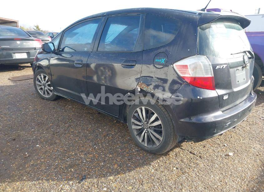 Photo 3 of 2013 Honda Fit SPORT (VIN JHMGE8H50DC039558)
