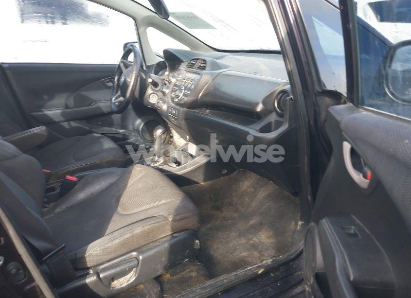Photo 5 of 2013 Honda Fit SPORT (VIN JHMGE8H50DC039558)