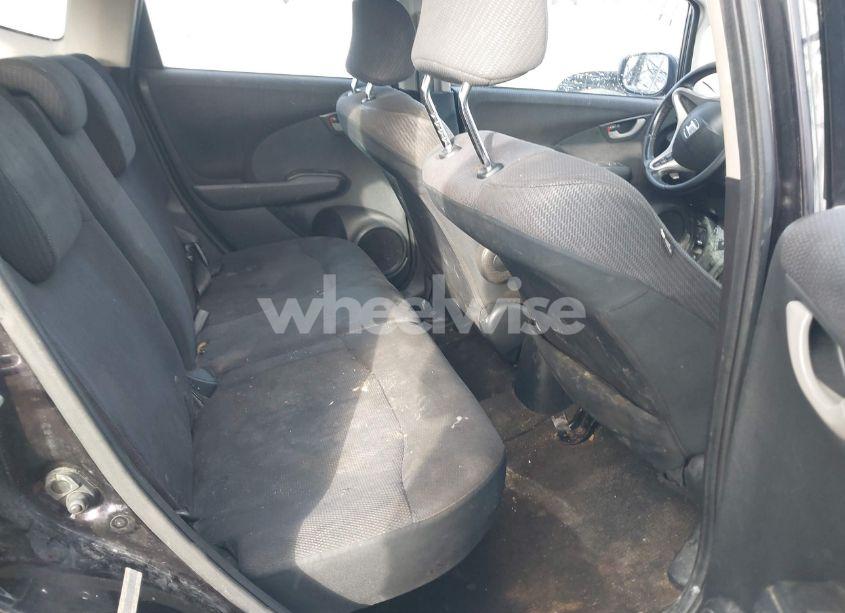 Photo 8 of 2013 Honda Fit SPORT (VIN JHMGE8H50DC039558)