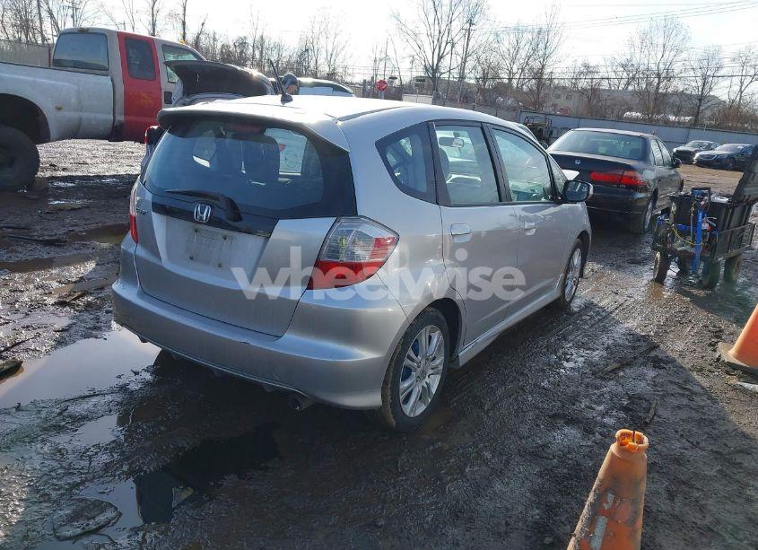 Photo 4 of 2011 Honda Fit SPORT (VIN JHMGE8H51BC000801)