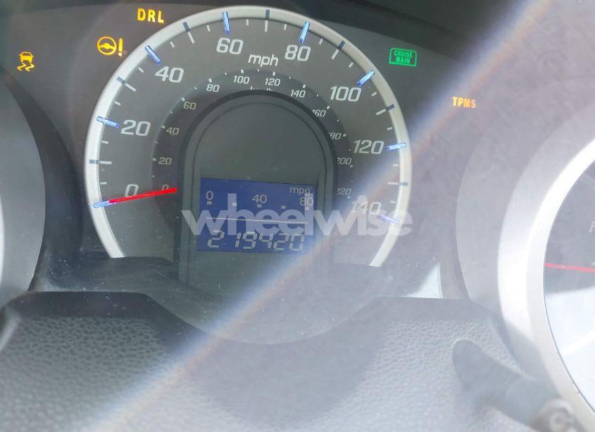 Photo 7 of 2011 Honda Fit SPORT (VIN JHMGE8H51BC000801)