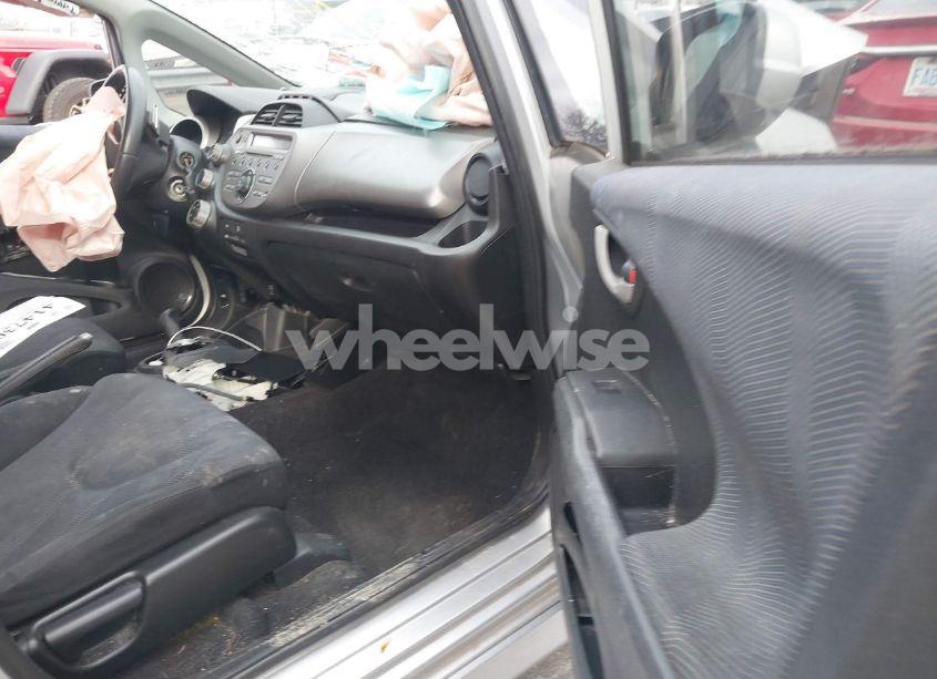 Photo 5 of 2011 Honda Fit SPORT (VIN JHMGE8H51BC007652)