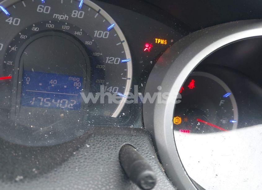 Photo 7 of 2011 Honda Fit SPORT (VIN JHMGE8H51BC007652)