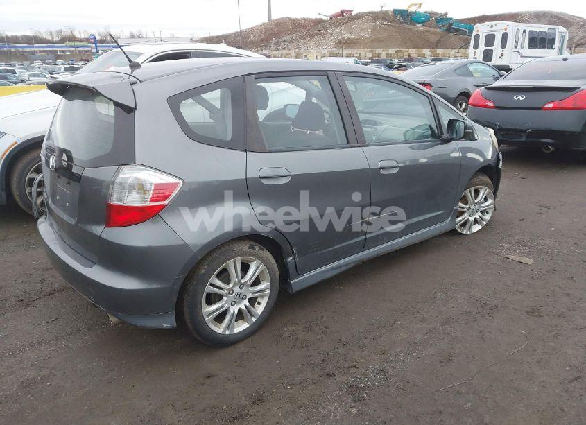 Photo 4 of 2011 Honda Fit SPORT (VIN JHMGE8H51BC014388)