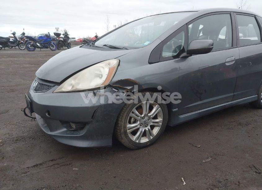 Photo 6 of 2011 Honda Fit SPORT (VIN JHMGE8H51BC014388)
