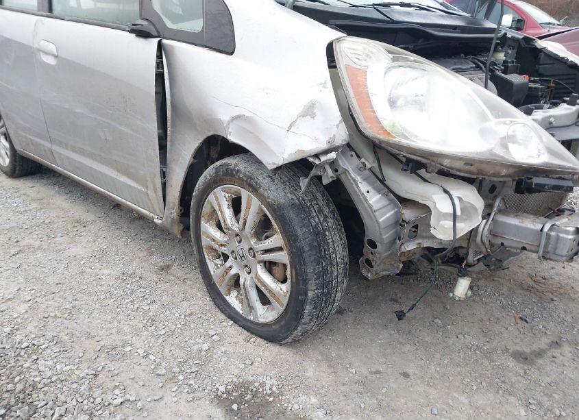 Photo 6 of 2011 Honda Fit SPORT (VIN JHMGE8H51BC017033)