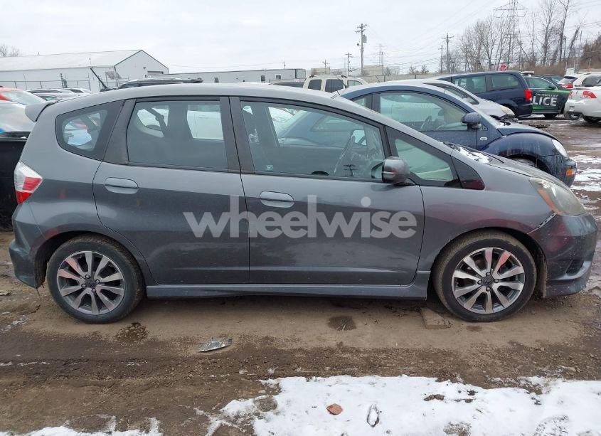 Photo 14 of 2013 Honda Fit SPORT (VIN JHMGE8H51DC001403)