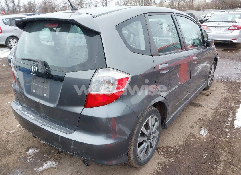 Photo 4 of 2013 Honda Fit SPORT (VIN JHMGE8H51DC001403)