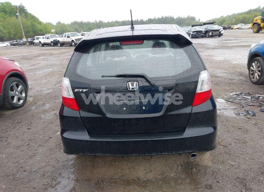 Photo 16 of 2013 Honda Fit SPORT (VIN JHMGE8H51DC011106)
