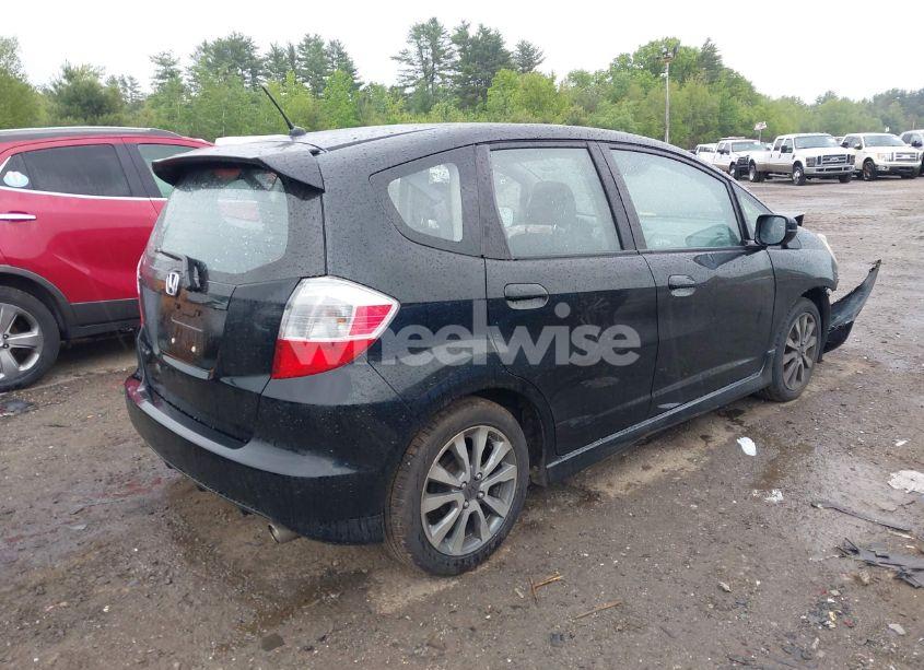 Photo 4 of 2013 Honda Fit SPORT (VIN JHMGE8H51DC011106)