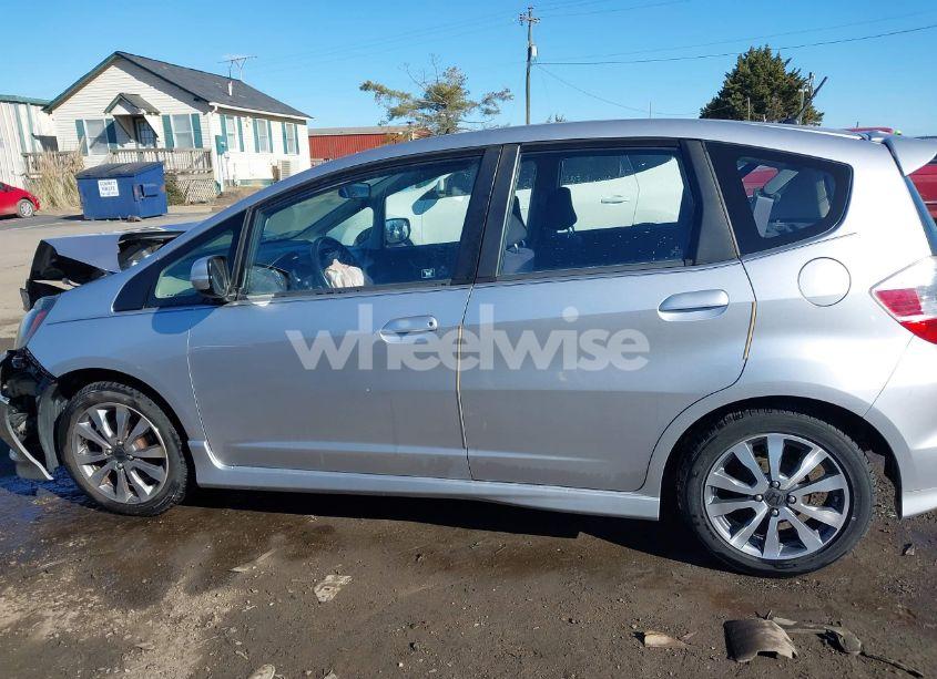 Photo 14 of 2013 Honda Fit SPORT (VIN JHMGE8H51DC038449)