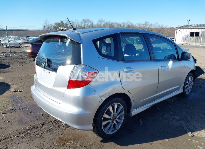 Photo 4 of 2013 Honda Fit SPORT (VIN JHMGE8H51DC038449)