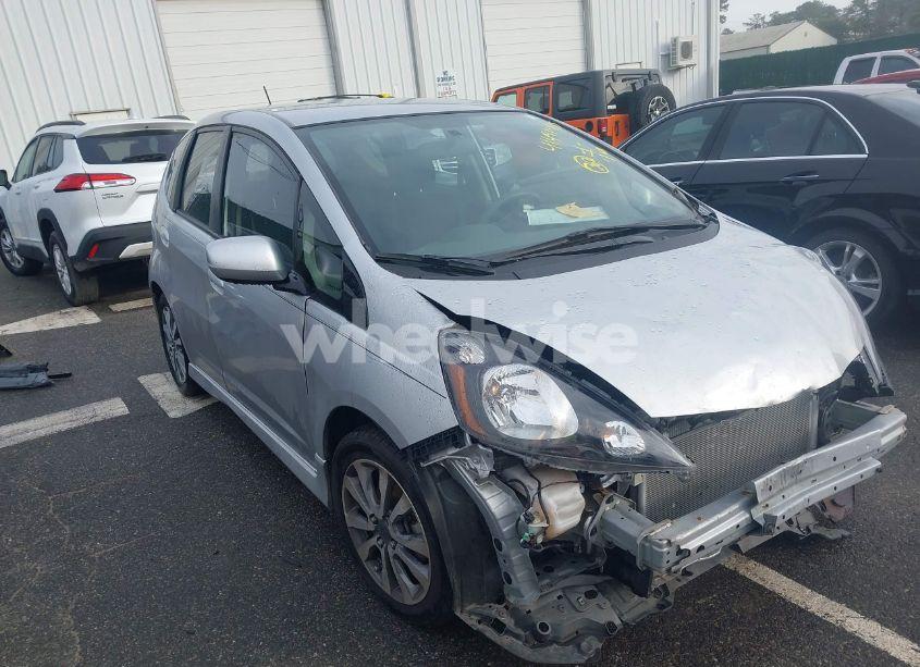 2013 Honda Fit SPORT (VIN JHMGE8H51DC045157) main photo