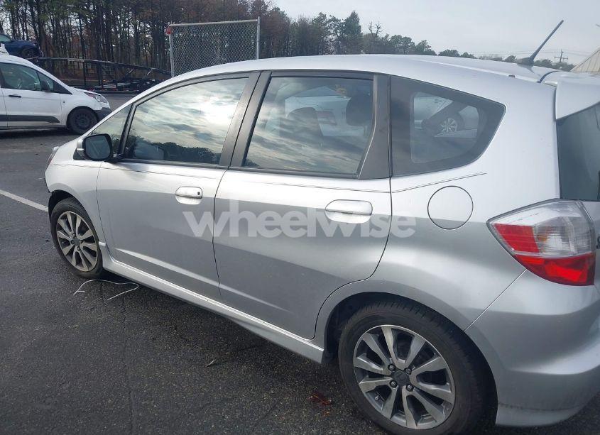 Photo 15 of 2013 Honda Fit SPORT (VIN JHMGE8H51DC045157)