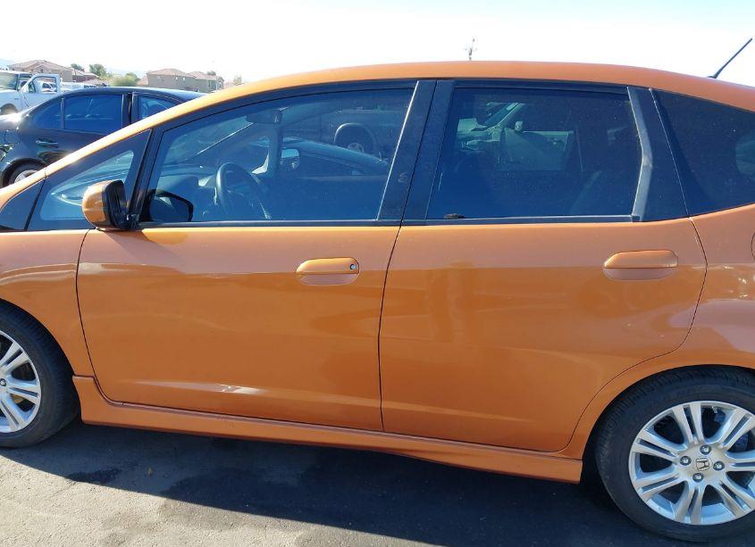 Photo 14 of 2011 Honda Fit SPORT (VIN JHMGE8H52BC004470)