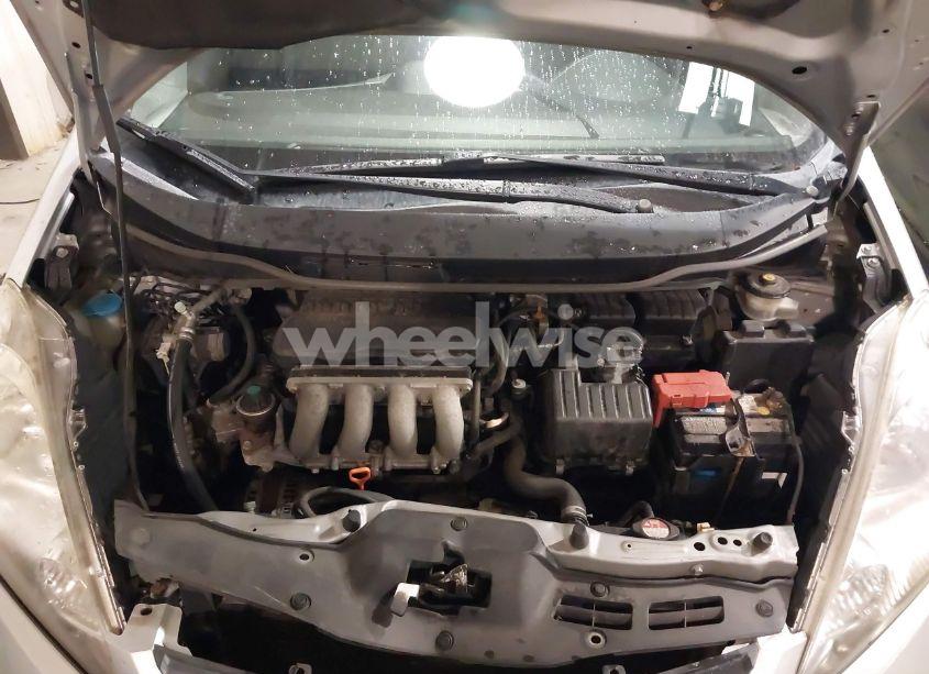Photo 10 of 2011 Honda Fit SPORT (VIN JHMGE8H52BS004720)