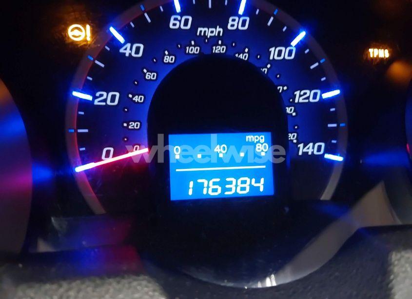 Photo 15 of 2011 Honda Fit SPORT (VIN JHMGE8H52BS004720)