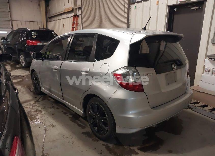 Photo 3 of 2011 Honda Fit SPORT (VIN JHMGE8H52BS004720)