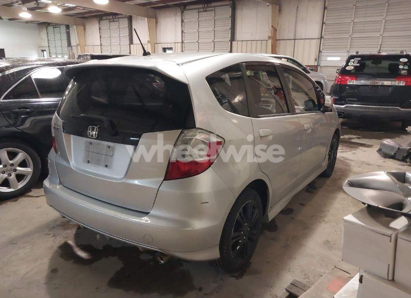 Photo 4 of 2011 Honda Fit SPORT (VIN JHMGE8H52BS004720)