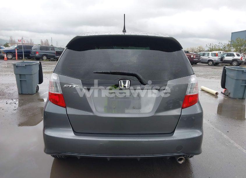 Photo 17 of 2013 Honda Fit SPORT (VIN JHMGE8H52DC018498)