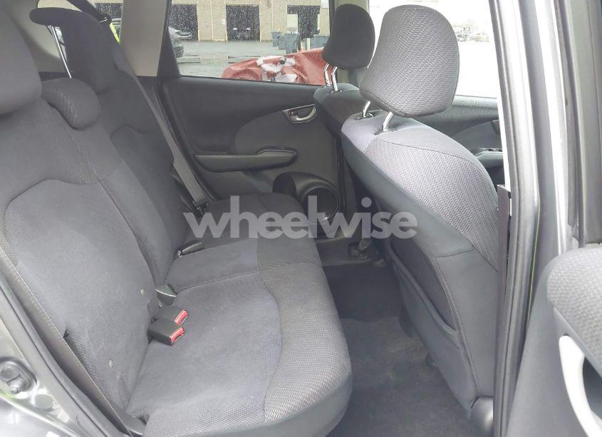 Photo 8 of 2013 Honda Fit SPORT (VIN JHMGE8H52DC018498)