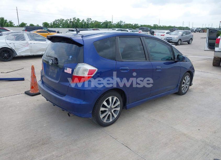 Photo 4 of 2013 Honda Fit SPORT (VIN JHMGE8H52DC071850)