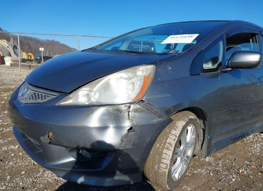 Photo 6 of 2011 Honda Fit SPORT (VIN JHMGE8H53BC000198)