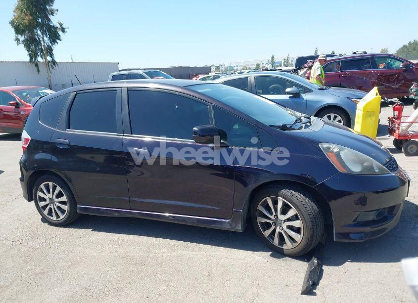 Photo 13 of 2013 Honda Fit SPORT (VIN JHMGE8H53DC006960)