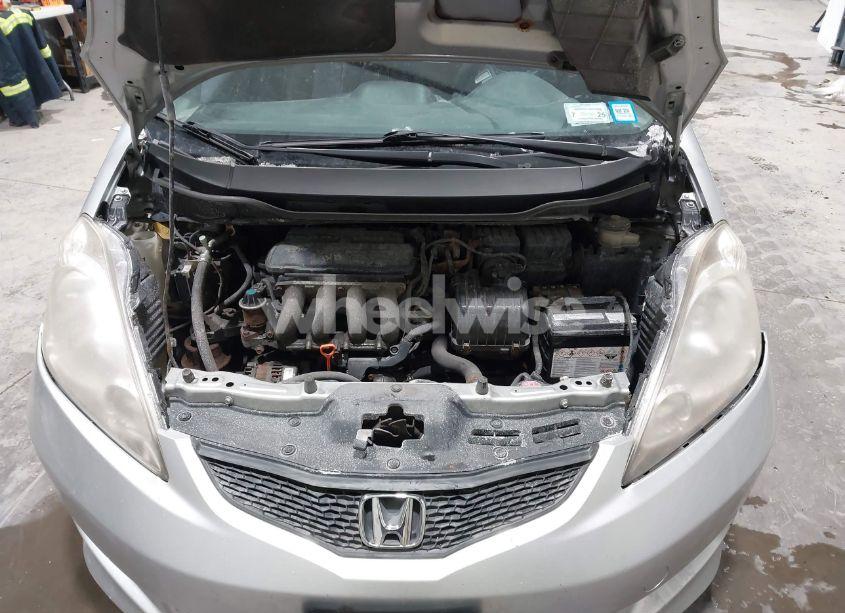 Photo 10 of 2011 Honda Fit SPORT (VIN JHMGE8H54BC022288)