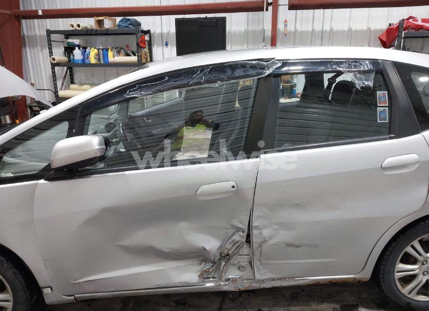 Photo 6 of 2011 Honda Fit SPORT (VIN JHMGE8H54BC022288)