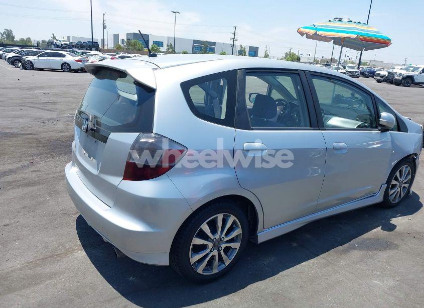 Photo 4 of 2012 Honda Fit SPORT (VIN JHMGE8H54CC017996)