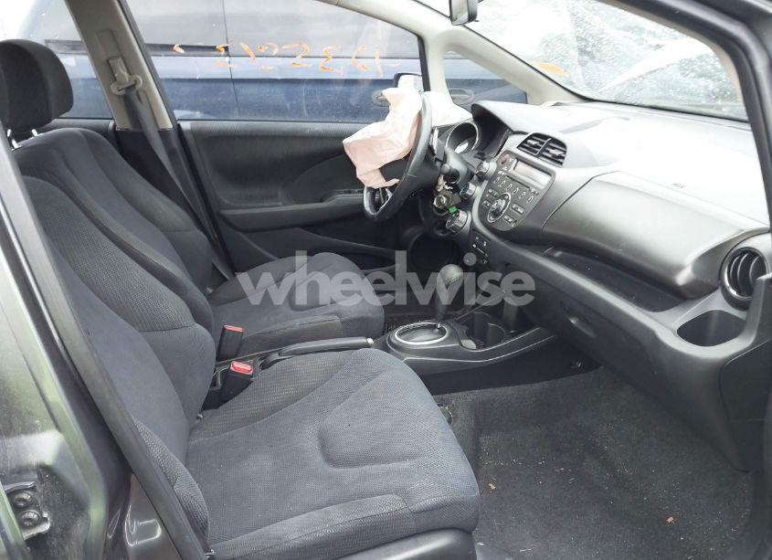 Photo 5 of 2013 Honda Fit SPORT (VIN JHMGE8H54DC051194)