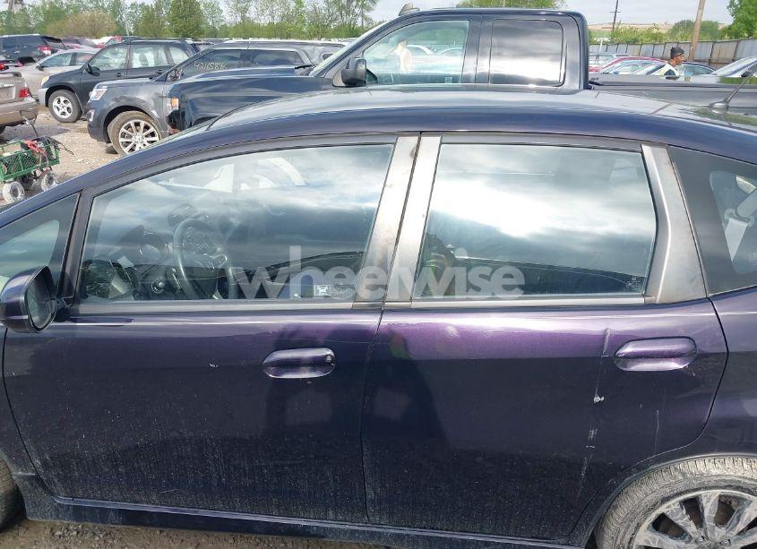 Photo 14 of 2013 Honda Fit SPORT (VIN JHMGE8H54DC068352)