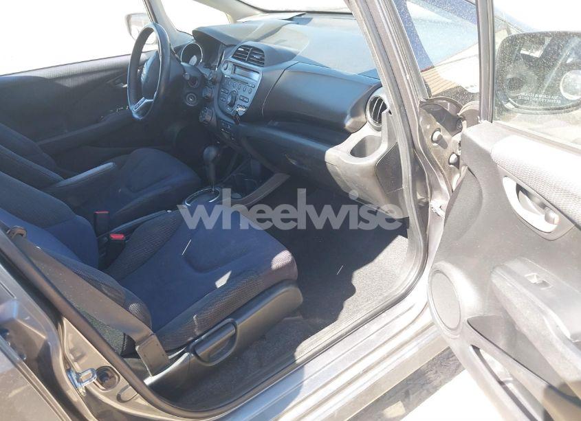 Photo 5 of 2013 Honda Fit SPORT (VIN JHMGE8H54DC072031)