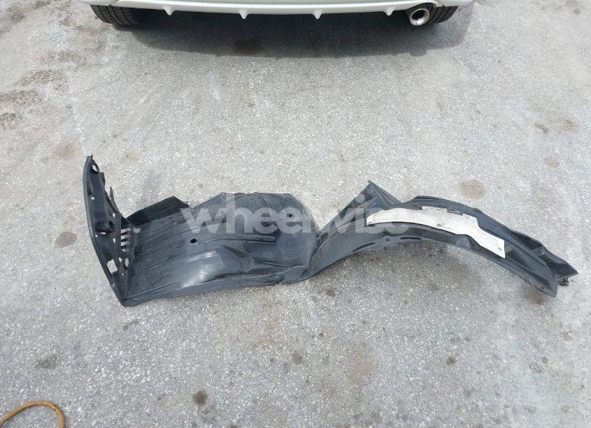 Photo 12 of 2011 Honda Fit SPORT (VIN JHMGE8H55BC010795)