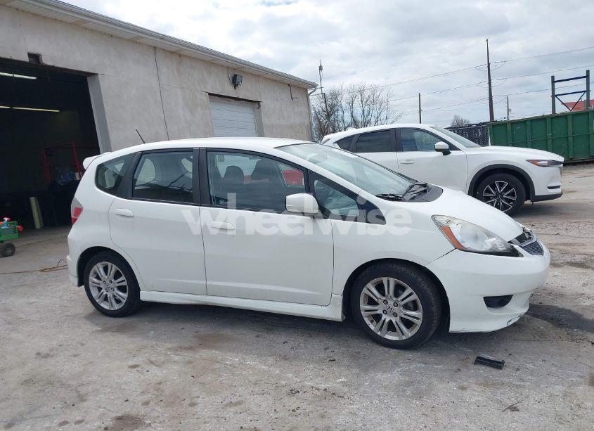 Photo 14 of 2011 Honda Fit SPORT (VIN JHMGE8H55BC010795)