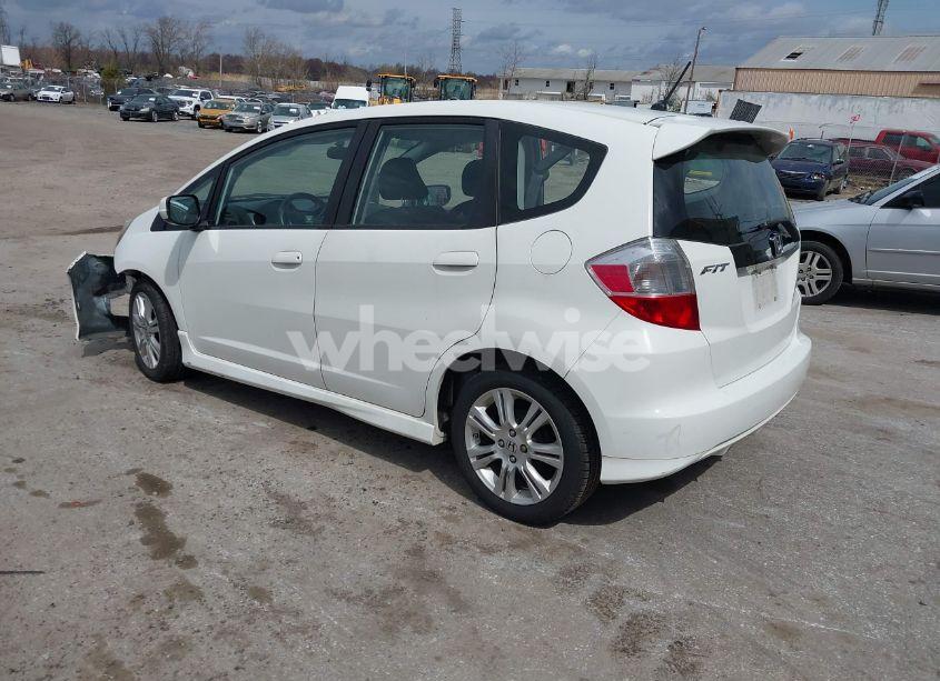Photo 3 of 2011 Honda Fit SPORT (VIN JHMGE8H55BC010795)