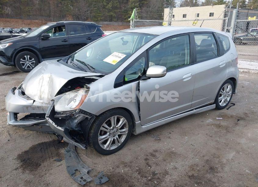 Photo 2 of 2011 Honda Fit SPORT (VIN JHMGE8H55BC027709)