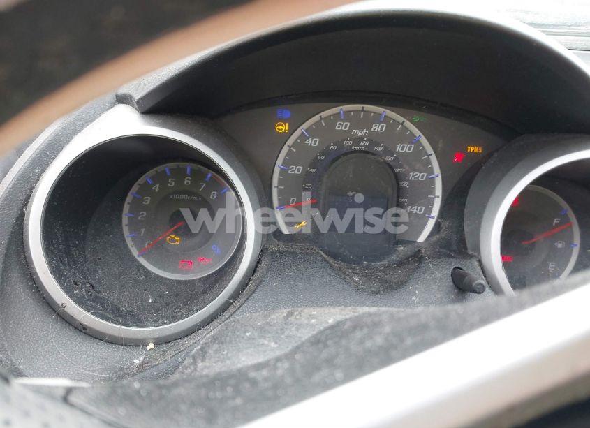 Photo 7 of 2011 Honda Fit SPORT (VIN JHMGE8H55BC027709)